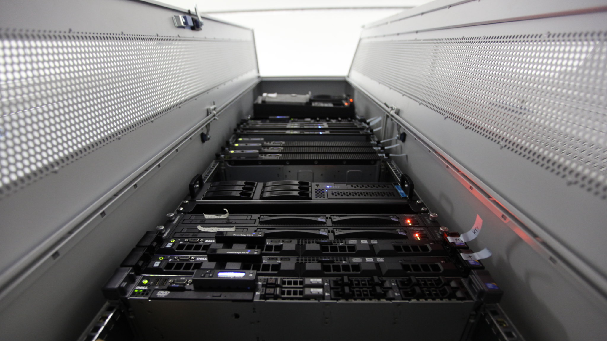 Server