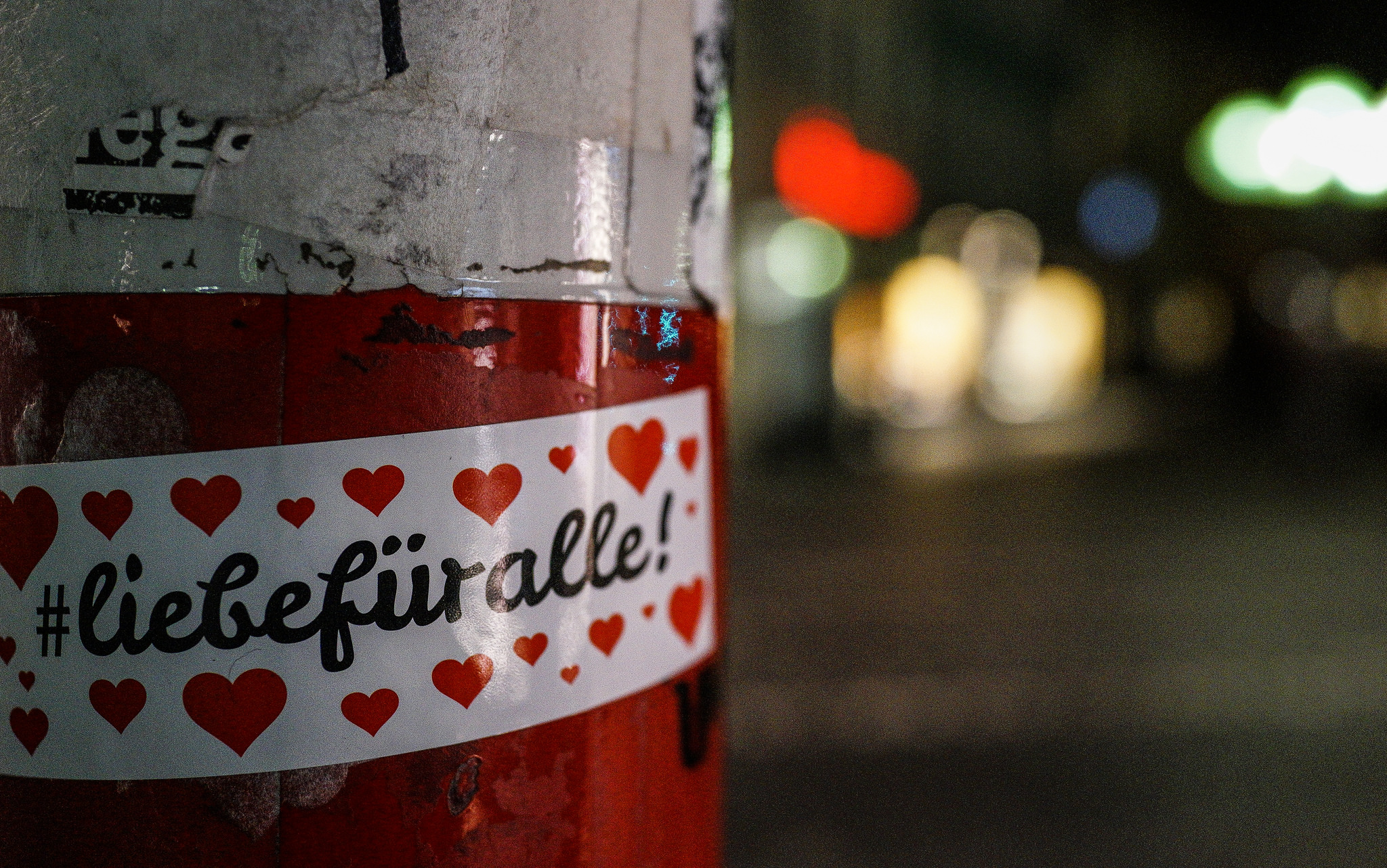 apt-get install love