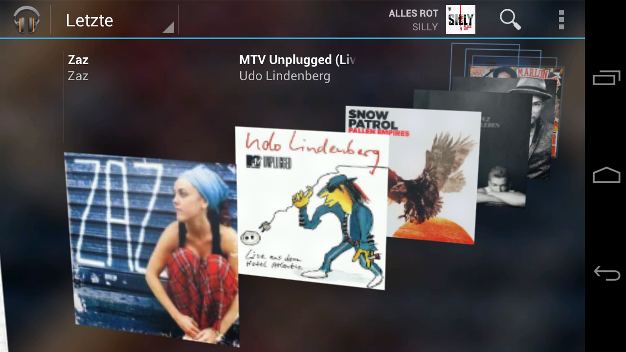 Die Musik-App von Android 4.0 mit den zuletzt gehörten Alben als schräg gestellte Coverreihe