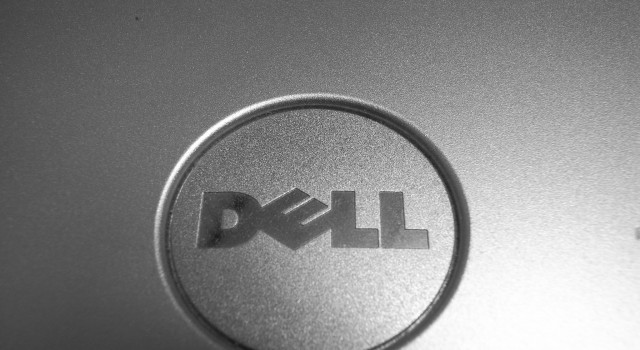 Dell Vostro V131 unter Ubuntu 11.10 Dell Logo