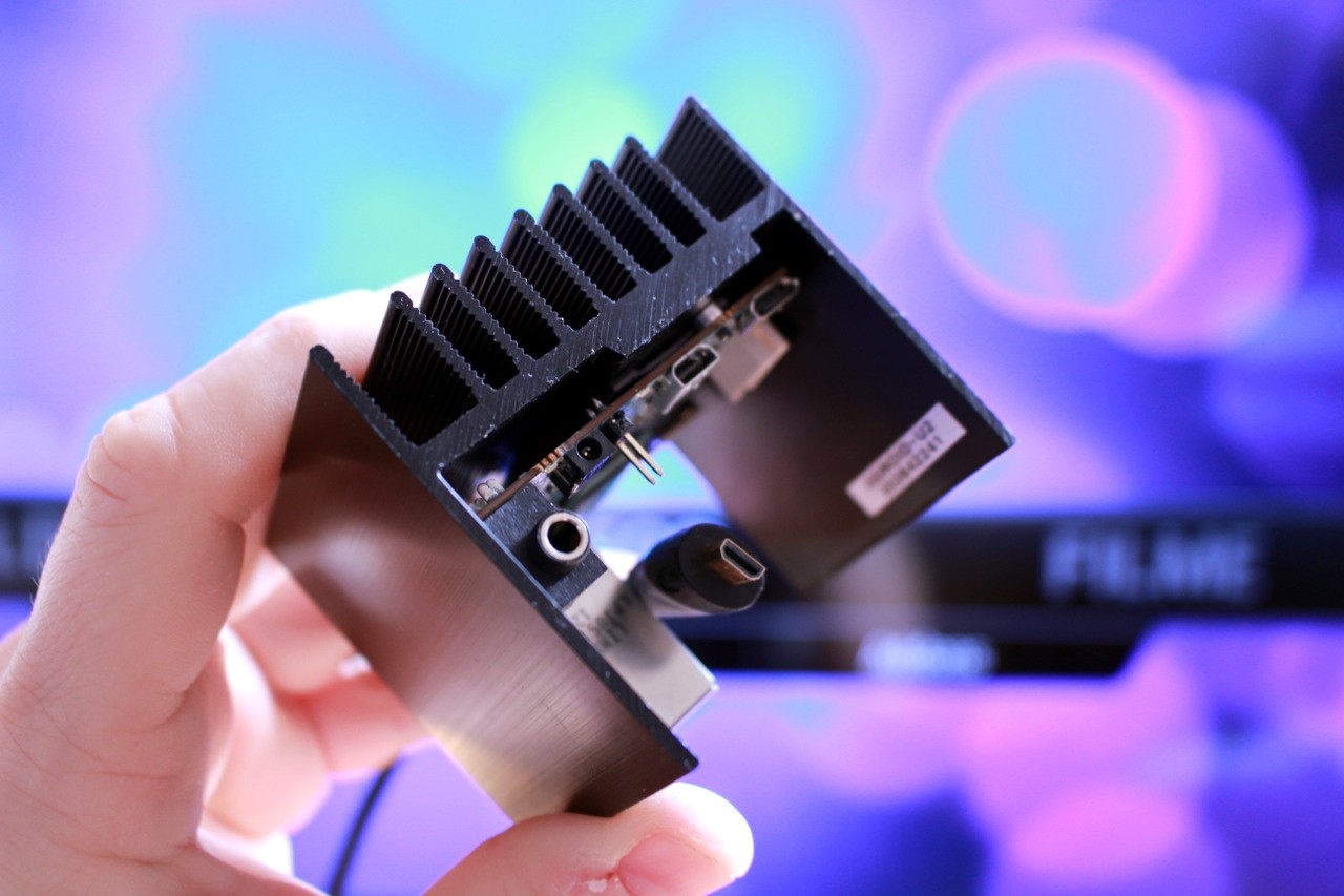 Auf dem Odroid lässt sich inzwischen auch Linux mitsamt XBMC flüssig betreiben.