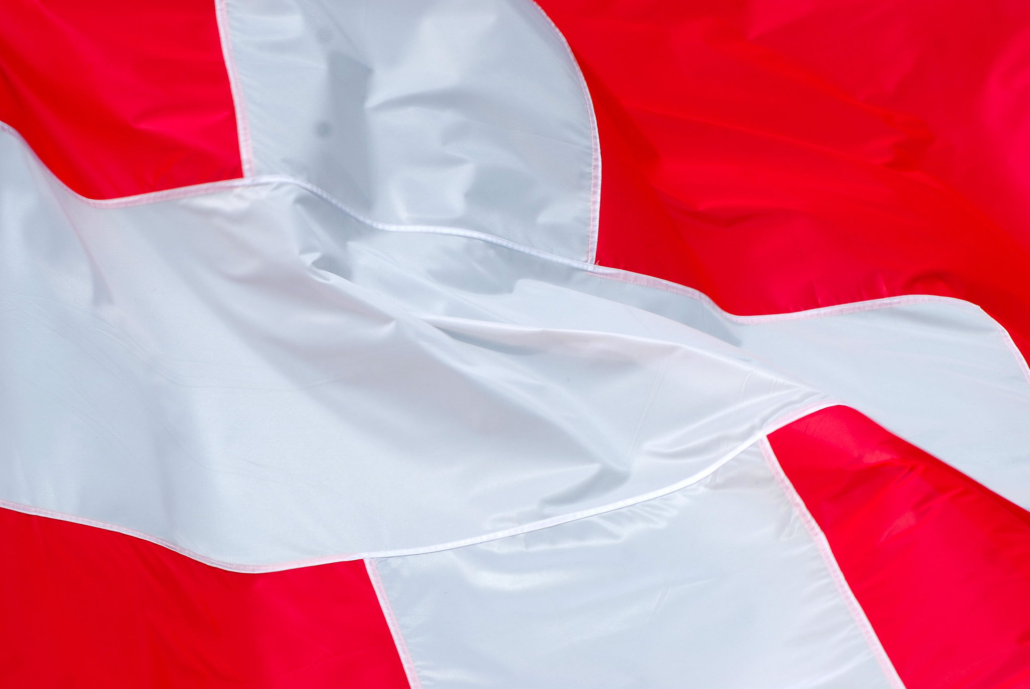 Verschlüsselter Messenger Threema zum heutigen Schweizer Nationalfeiertag für die Hälfte