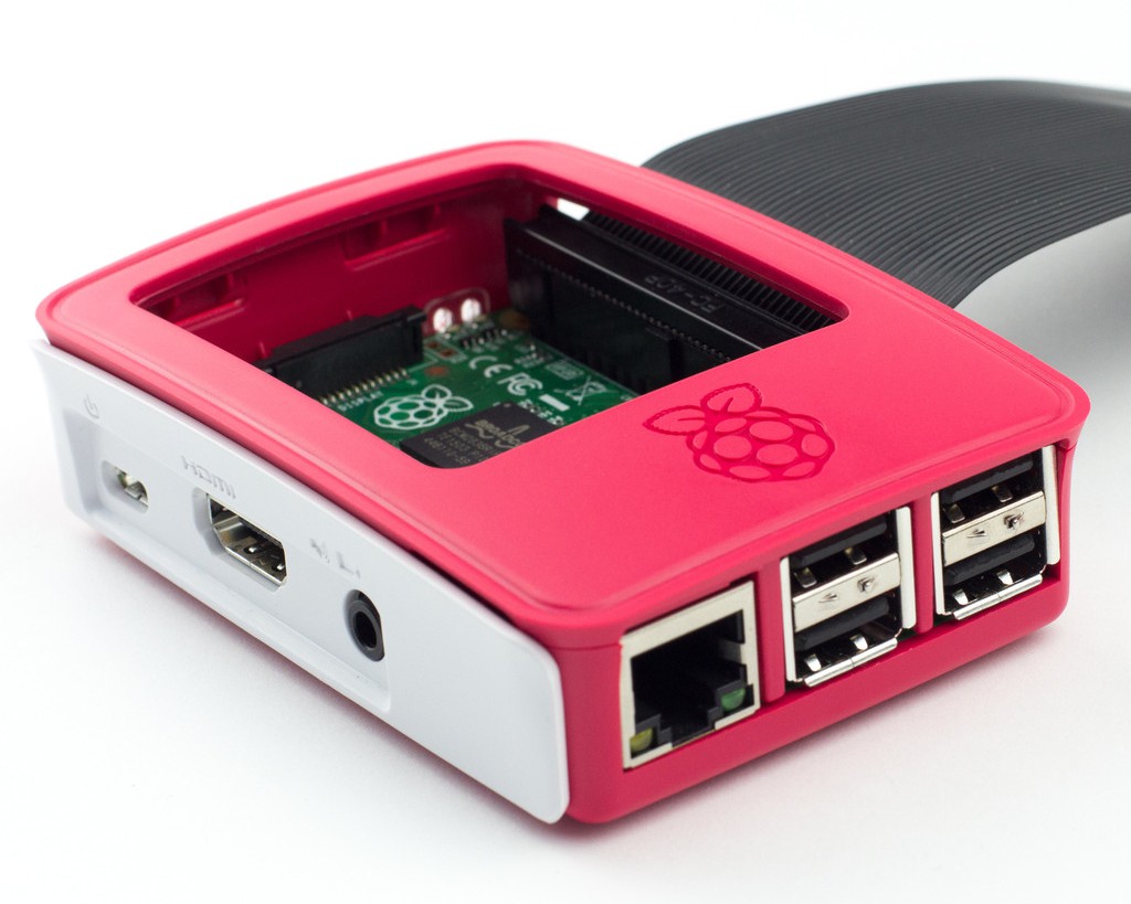 Das von der Raspberry Pi Foundation entwickelte Gehäuse für den RasPi.
