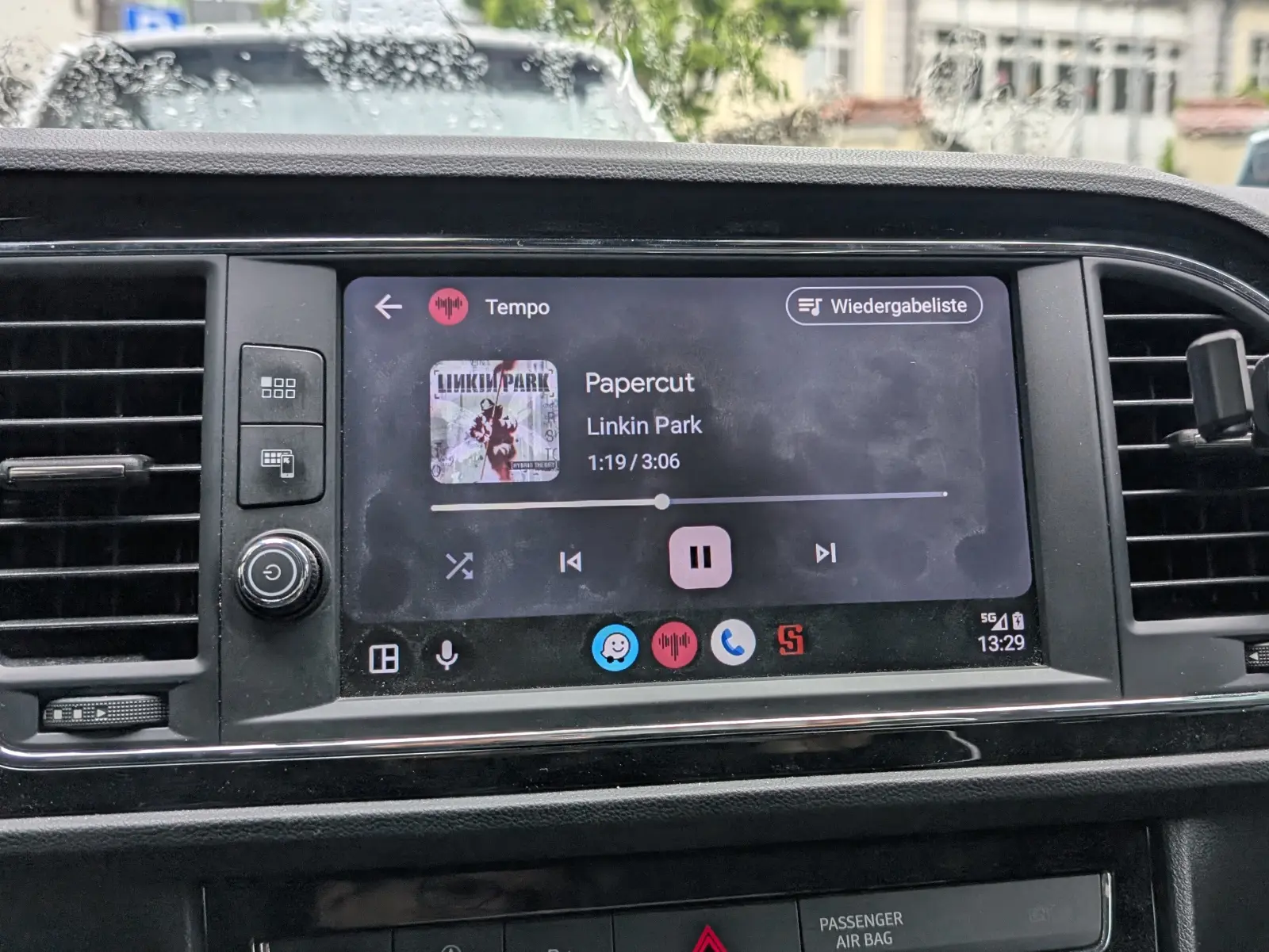 Tempo und Android Auto: So nutzt ihr Navidrome für eure Musikbibliothek im Auto
