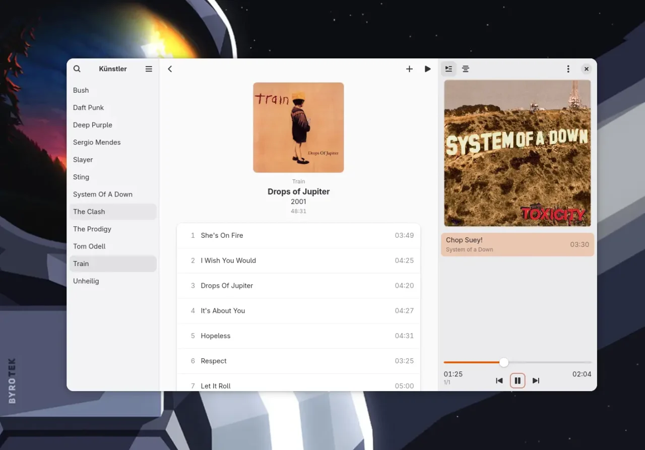 Einblick in die aktuelle Playlist, die während der Wiedergabe frei durchstöbert werden kann, ohne den laufenden Titel zu unterbrechen.