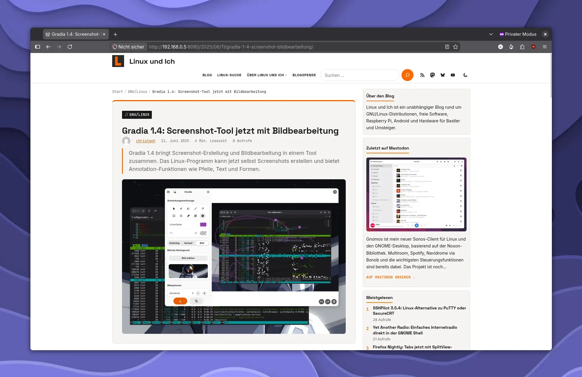 Im Vordergrund steht die Artikelansicht des Redesigns von Linux und Ich. Oben links befindet sich das Logo mit Schriftzug, rechts daneben die Navigationsleiste. Der Hauptbereich zeigt einen Artikel mit einer Überschrift, einem Screenshot und einem Fließtext. Rechts ist eine Seitenleiste mit einer Liste von Artikeln und einem Suchfeld zu sehen. Die Farbgestaltung ist modern, mit weißen und orangefarbenen Akzenten. Der Hintergrund besteht aus abstrakten, wellenförmigen lilafarbenen Formen.
